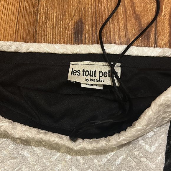 les tout petits Girls Size 12 black and white thick material strapless dress - Picture 3 of 5